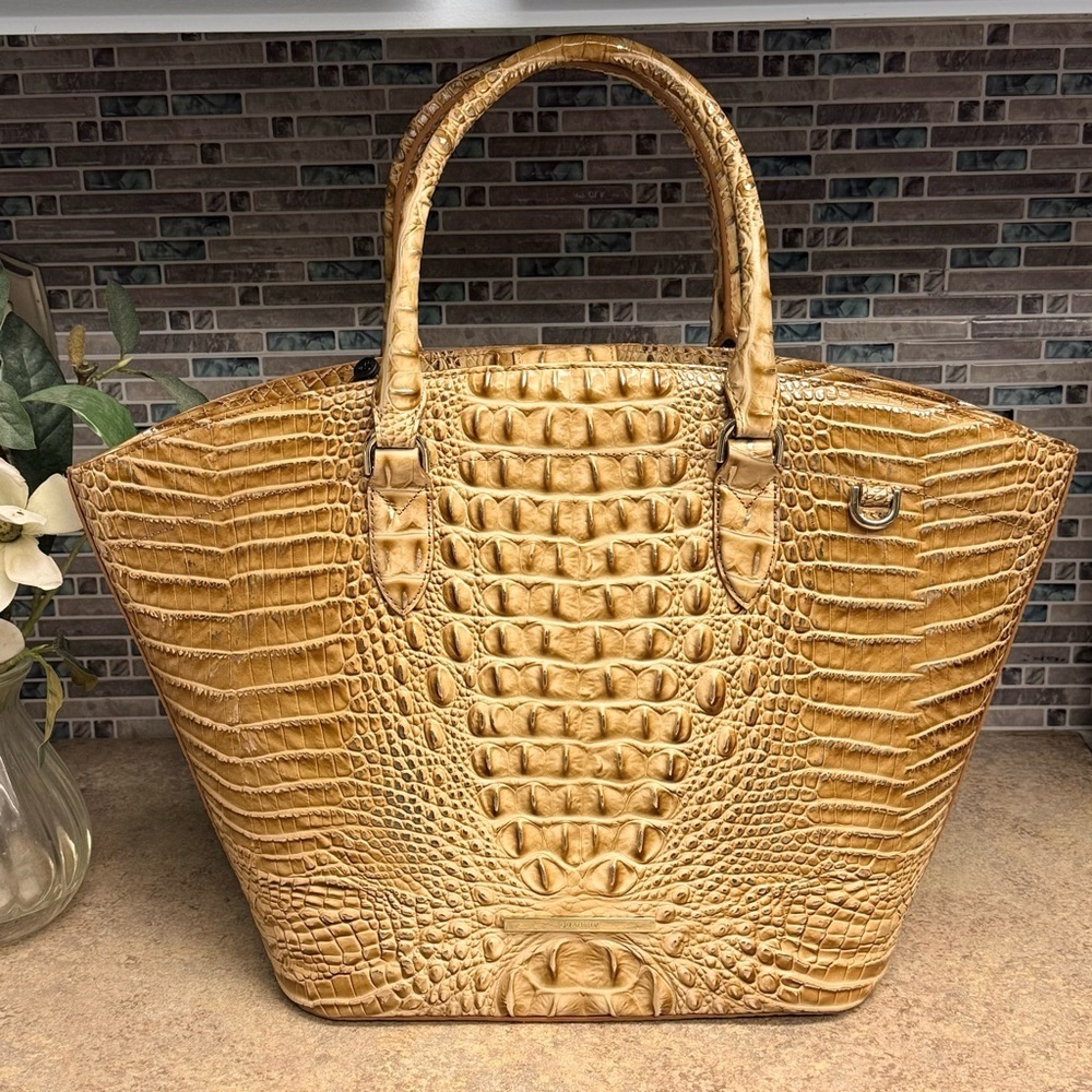 NWT Brahmin Jeanne Honey Brown tote purse - Picture 2 of 7